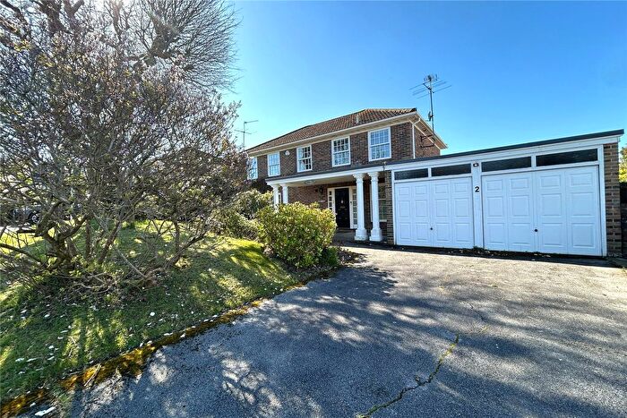 4 Bedroom Detached House For Sale In Churt, Farnham, Surrey, GU10