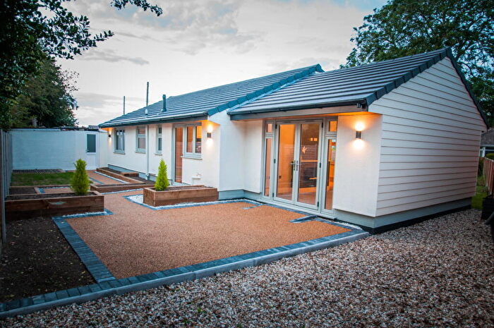 3 Bedroom Bungalow For Sale In Crossways, Dorset, DT2