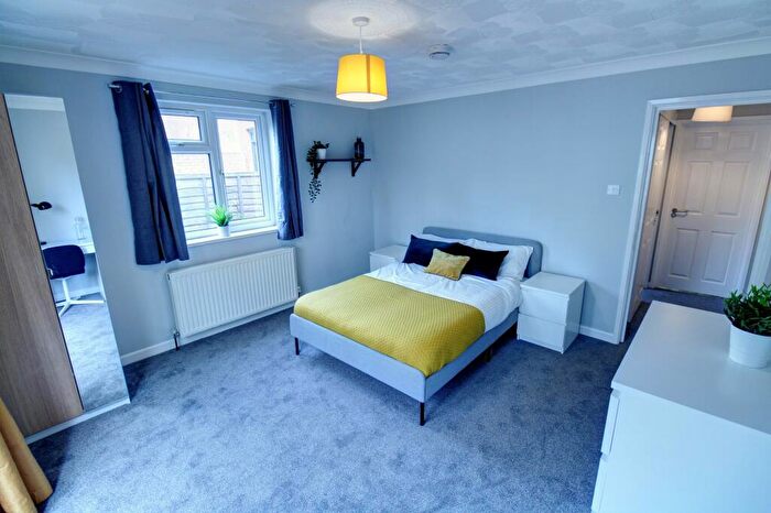 House Of Multiple Occupation To Rent In Burlington Road, Southampton, SO15