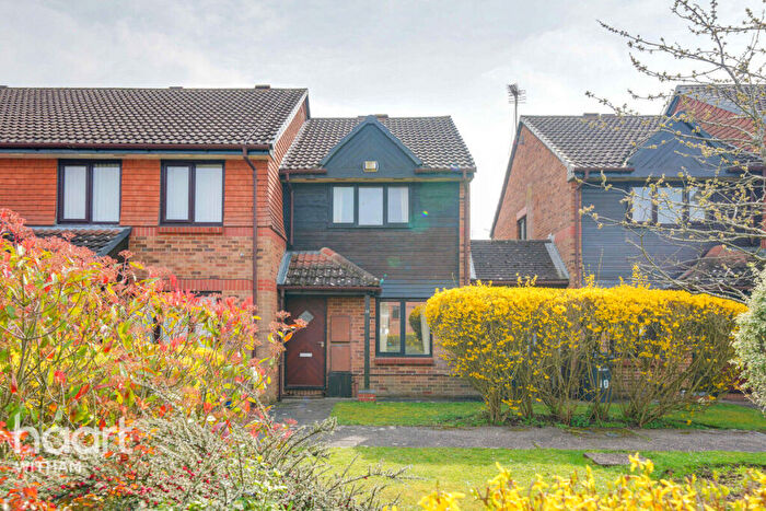 2 Bedroom End Of Terrace House For Sale In Maltings Court, Witham, CM8