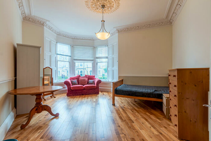 3 Bedroom Flat To Rent In East Mayfield Edinburgh United Kingdom, EH9