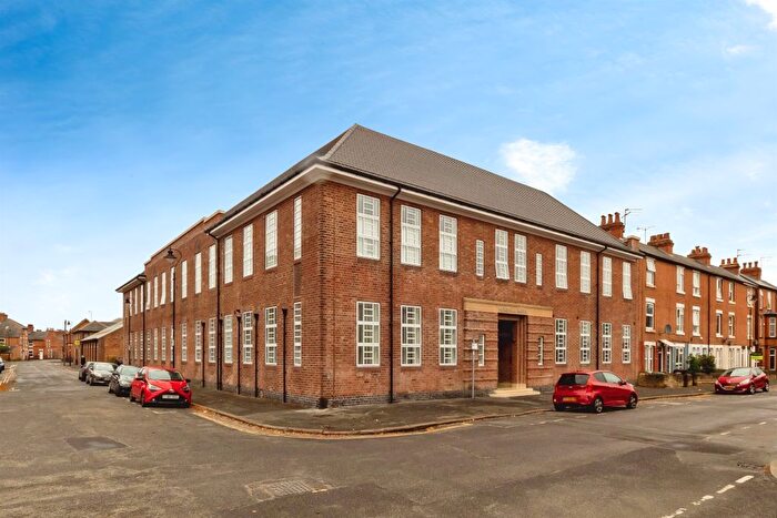 2 Bedroom Flat For Sale In Green Street, Nottingham, NG2