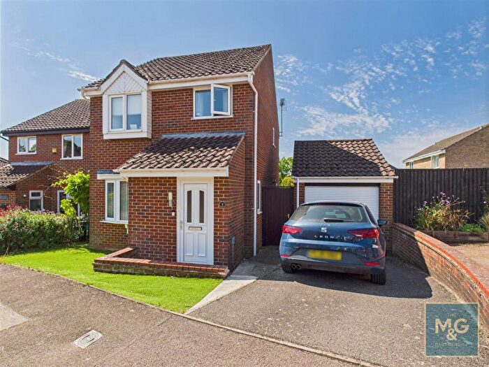3 Bedroom Detached House For Sale In Sussex Road, Bury St. Edmunds, IP32