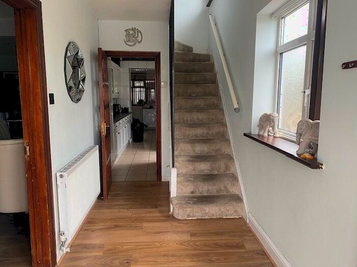 4 Bedroom End Of Terrace House To Rent In Hatton Rd, Bedfont, TW14