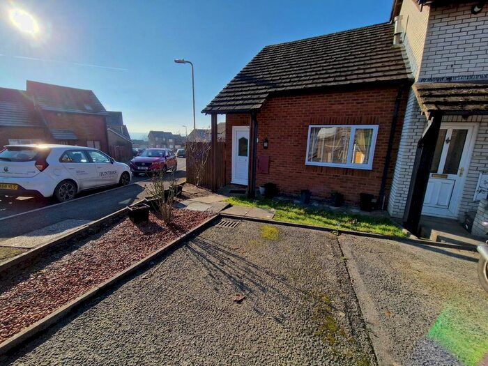 1 Bedroom Property To Rent In Springfield Lane, Brackla, Bridgend, CF31