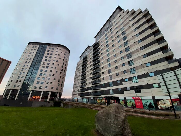 1 Bedroom Flat For Sale In Masshouse, Birmingham, B5