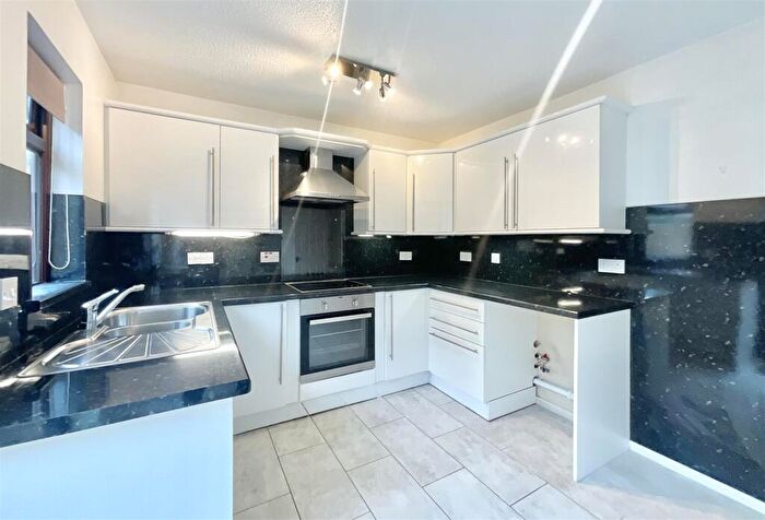 2 Bedroom Terraced House For Sale In Cirencester, GL7