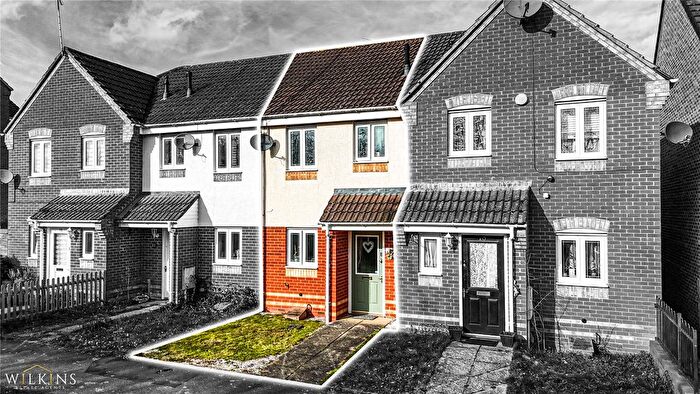 2 Bedroom Terraced House For Sale In Marigold Walk, Nuneaton, Warwickshire, CV10