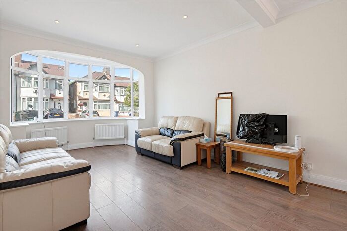 3 Bedroom Semi-Detached House To Rent In Cleveley Crescent, London, W5