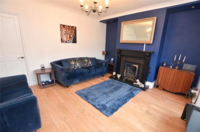 2 Bedroom Semi-Detached House For Sale In Hawthorn Road, Little Sutton, Ellesmere Port, CH66