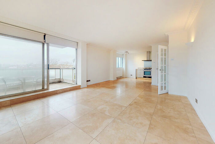 2 Bedroom Apartment To Rent In Century Court, Grove End Road, St John's Wood, London, NW8