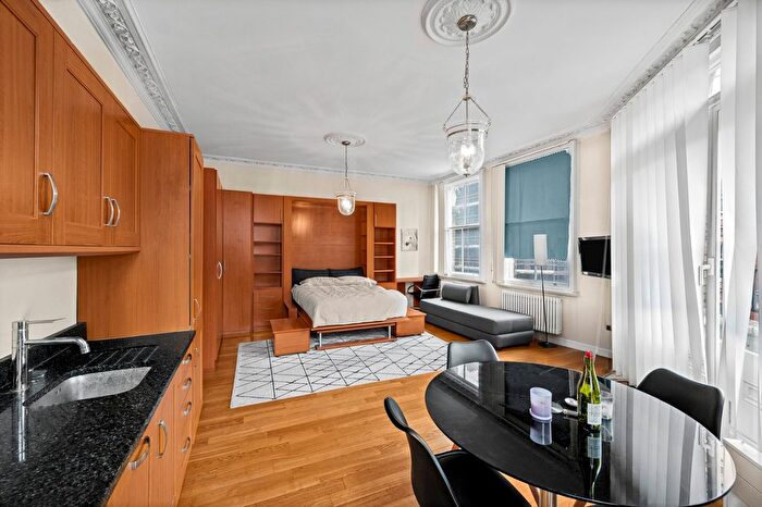 Studio For Sale In Theobalds Road, St Pancras, WC1X