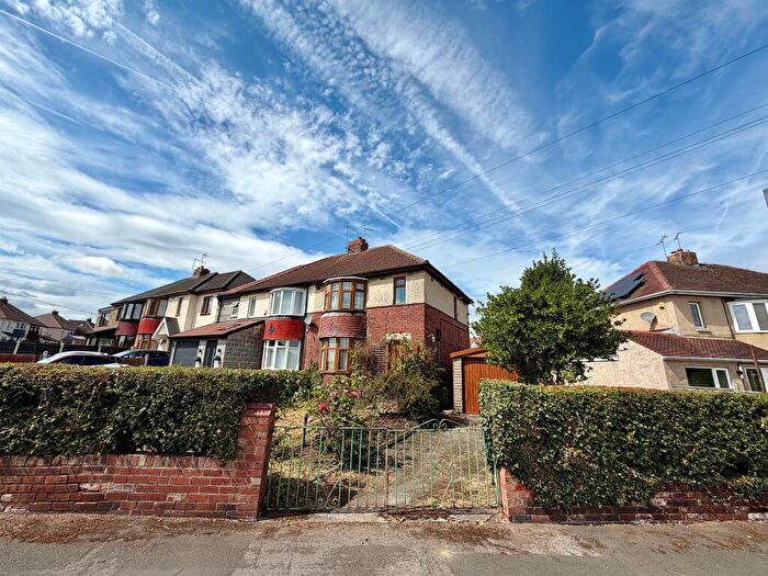 3 Bedroom Semi-Detached House For Sale In Greenhill Avenue, Hellaby, Rotherham, S66