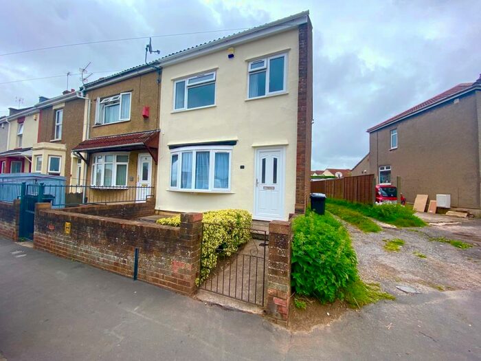 3 Bedroom House To Rent In Burchells Green Road, BS15