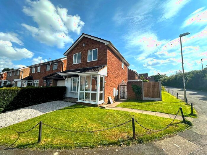3 Bedroom Detached House To Rent In Sheriff Drive, Brierley Hill, DY5