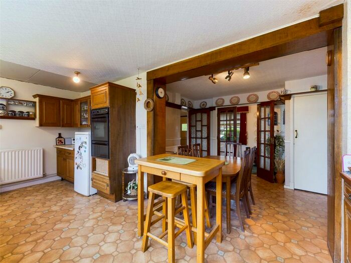 5 Bedroom Detached House For Sale In Beech Close, Kinver, Stourbridge, West Midlands, DY7