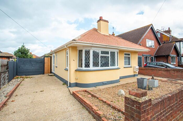 2 Bedroom Bungalow For Sale In Albany Drive, Herne Bay, CT6