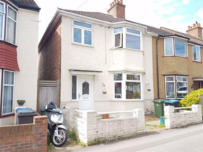 3 Bedroom Semi-Detached House To Rent In Fernbank Avenue, Wembley, HA0