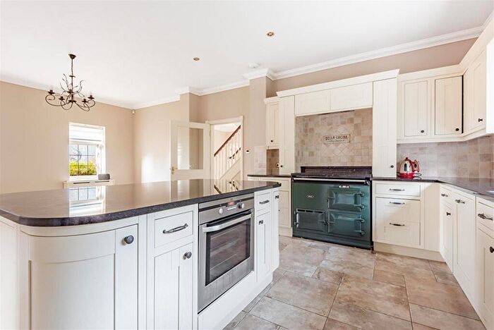 5 Bedroom Detached House To Rent In Highbourne Park, Lenham, Maidstone, ME17