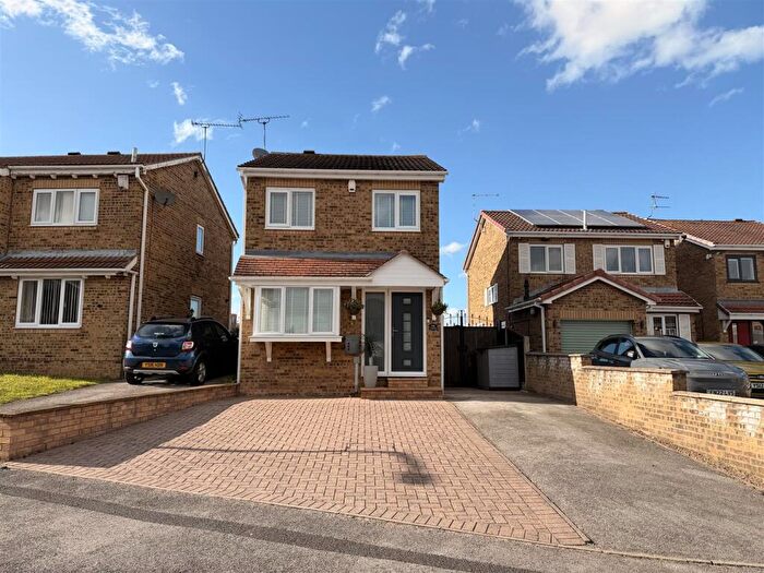 2 Bedroom Detached House For Sale In Colsterdale, Worksop, S81
