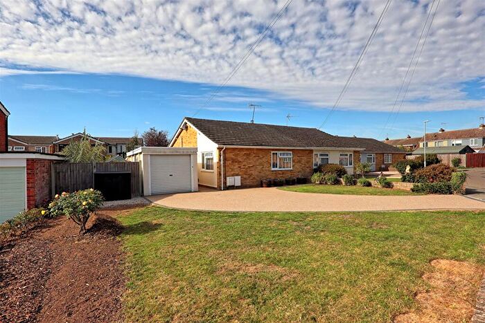 2 Bedroom Bungalow For Sale In Gurton Road, Coggeshall, Colchester, CO6