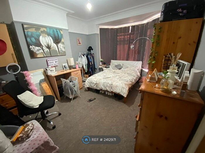 4 Bedroom Terraced House To Rent In Winchester Road, Southampton, SO16