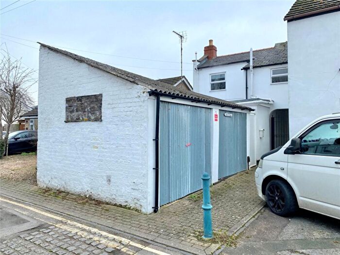 2 Bedroom Terraced House For Sale In Park Street, Cheltenham, GL50