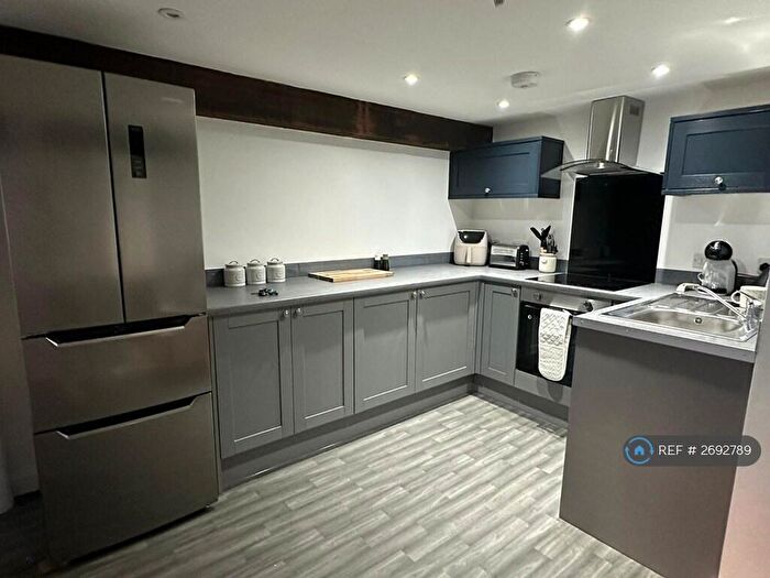 2 Bedroom Flat To Rent In Barnby Dun, Doncaster, DN3