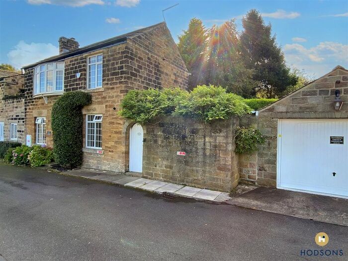 2 Bedroom Semi Detached House For Sale In Almshouse Lane, Newmillerdam, Wakefield, WF2