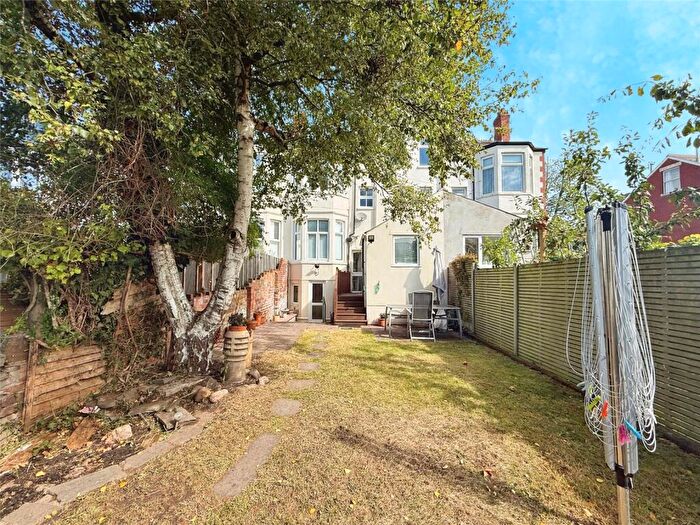 1 Bedroom Flat To Rent In Garden Flat Kimberley Road, Penylan, Cardiff, CF23