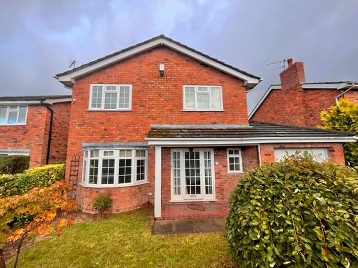 4 Bedroom Detached House To Rent In Rushton Drive, Crewe, CW2