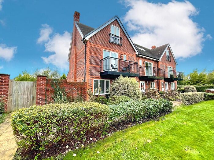 3 Bedroom Semi Detached House To Rent In Williams Road, Hurst Green, Oxted, RH8