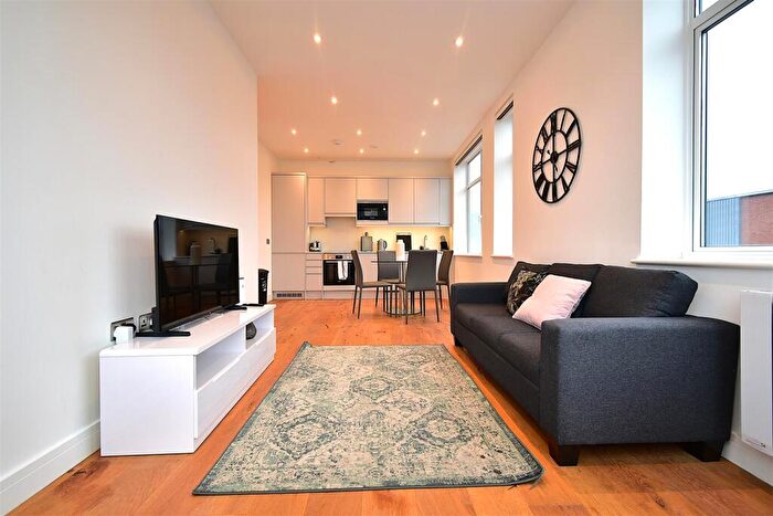 1 Bedroom Apartment To Rent In Slough, SL2