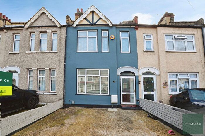 2 Bedroom Terraced House For Sale In Saxon Road, Ilford, IG1