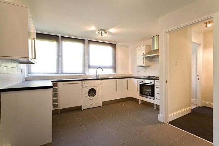 4 Bedroom Maisonette To Rent In Haverstock Road, Chalk Farm, NW5