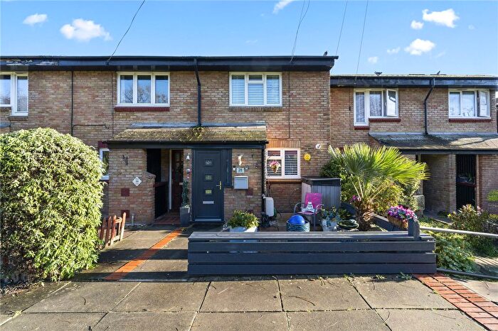 2 Bedroom Terraced House For Sale In Templar Place, Hampton, TW12