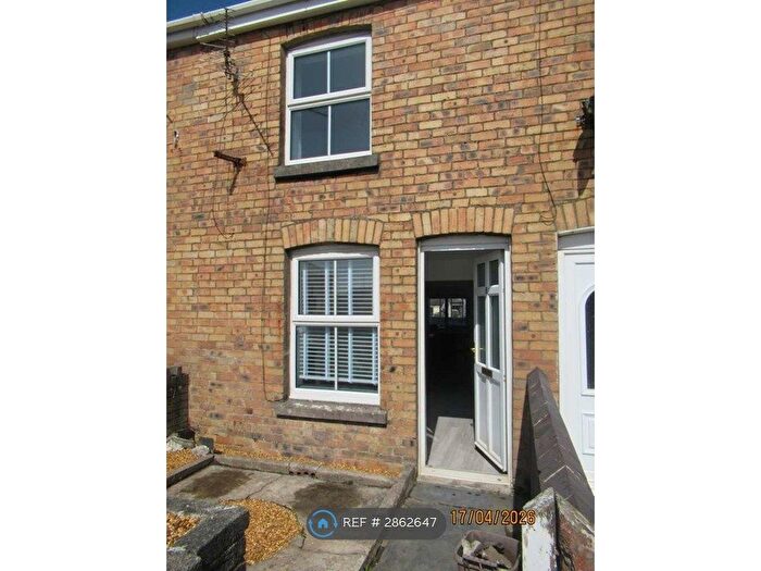 2 Bedroom Terraced House To Rent In Station Road, Tywyn, LL36