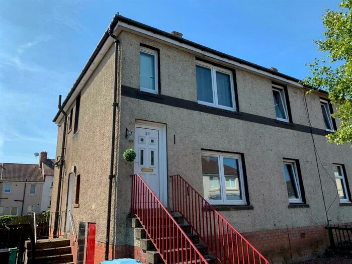 2 Bedroom Flat To Rent In Beechwood Crescent, Wishaw, ML2