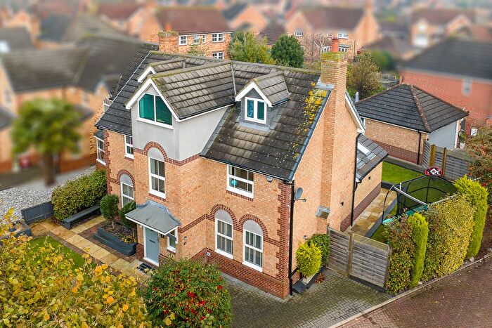 5 Bedroom Detached House For Sale In Yewbarrow Close, West Bridgford, NG2