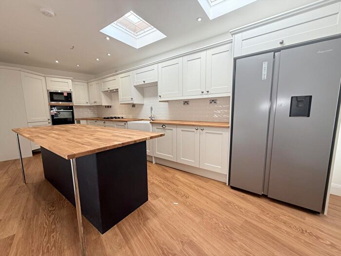5 Bedroom House To Rent In Warstone Parade East, Birmingham, B18