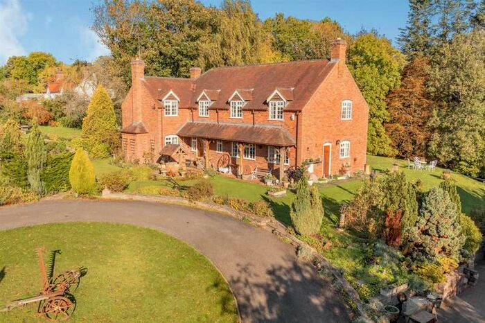 5 Bedroom Detached House For Sale In Feckenham Road, Hunt End, Redditch, Worcestershire, B97