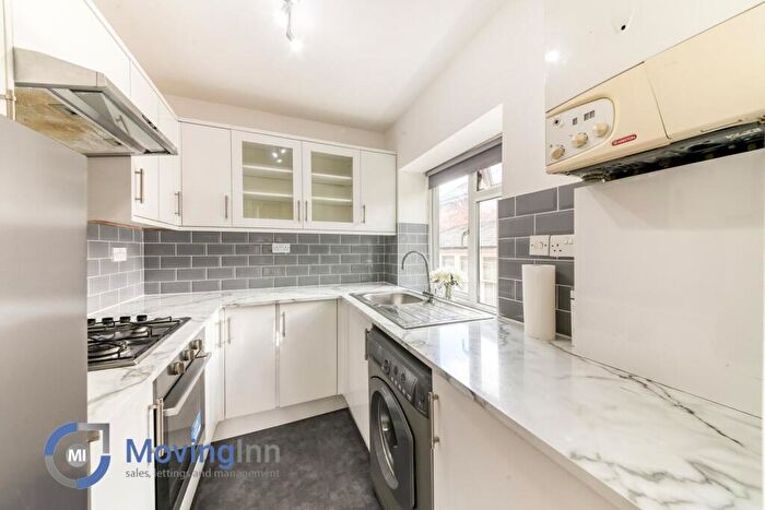2 Bedroom Flat To Rent In Beulah Road, Upper Norwood, SE19
