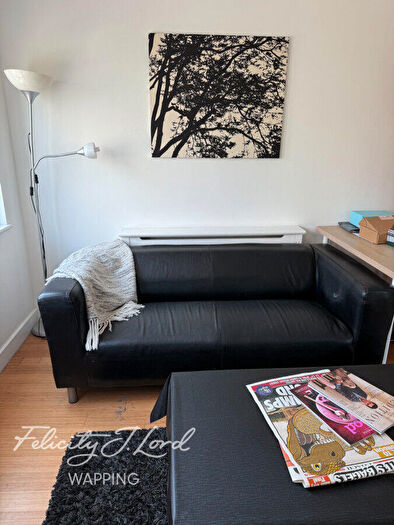 2 Bedroom Apartment To Rent In Commercial Road, London, E1