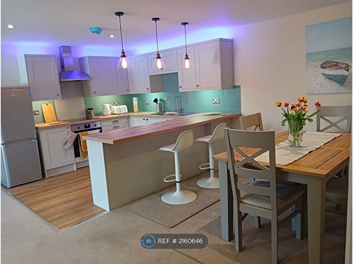 2 Bedroom Flat To Rent In Catherine Street, Salisbury, SP1