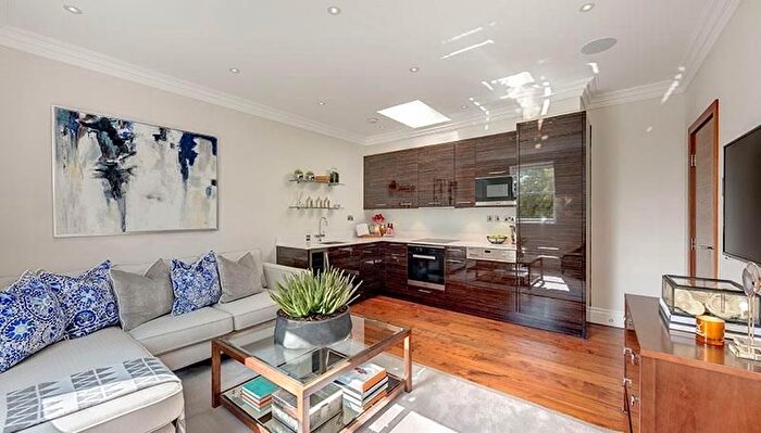 Property To Rent In Kensington Gardens Square, London, W2