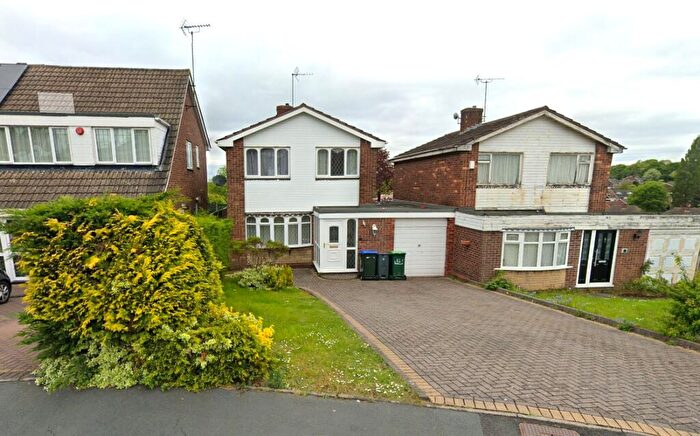 3 Bedroom Detached House To Rent In Elm Drive, Birmingham, West Midlands, B43