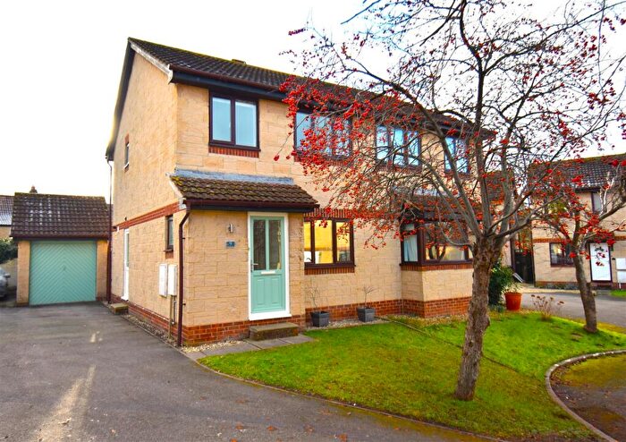 3 Bedroom House For Sale In Immaculate Three Bed Semi-Avalon Close, Yatton, BS49