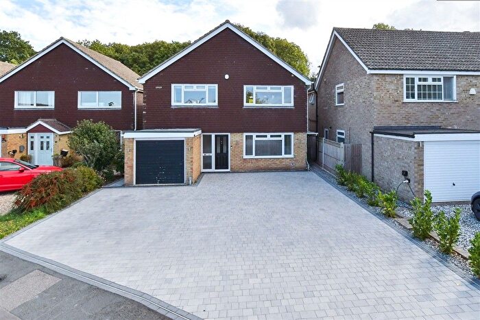 4 Bedroom Detached House For Sale In Leigh Avenue, Loose, Maidstone, Kent, ME15
