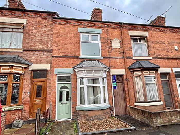 3 Bedroom Terraced House For Sale In Clifford Street, Wigston, Leicestershire., LE18
