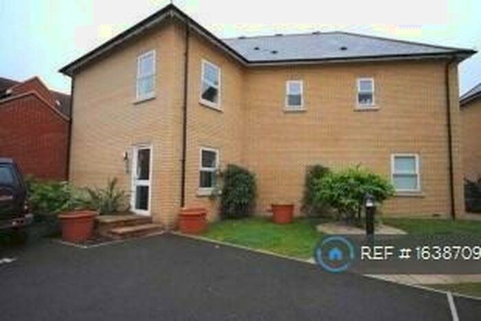 1 Bedroom Flat To Rent In Nightingales, Bishop's Stortford, CM23